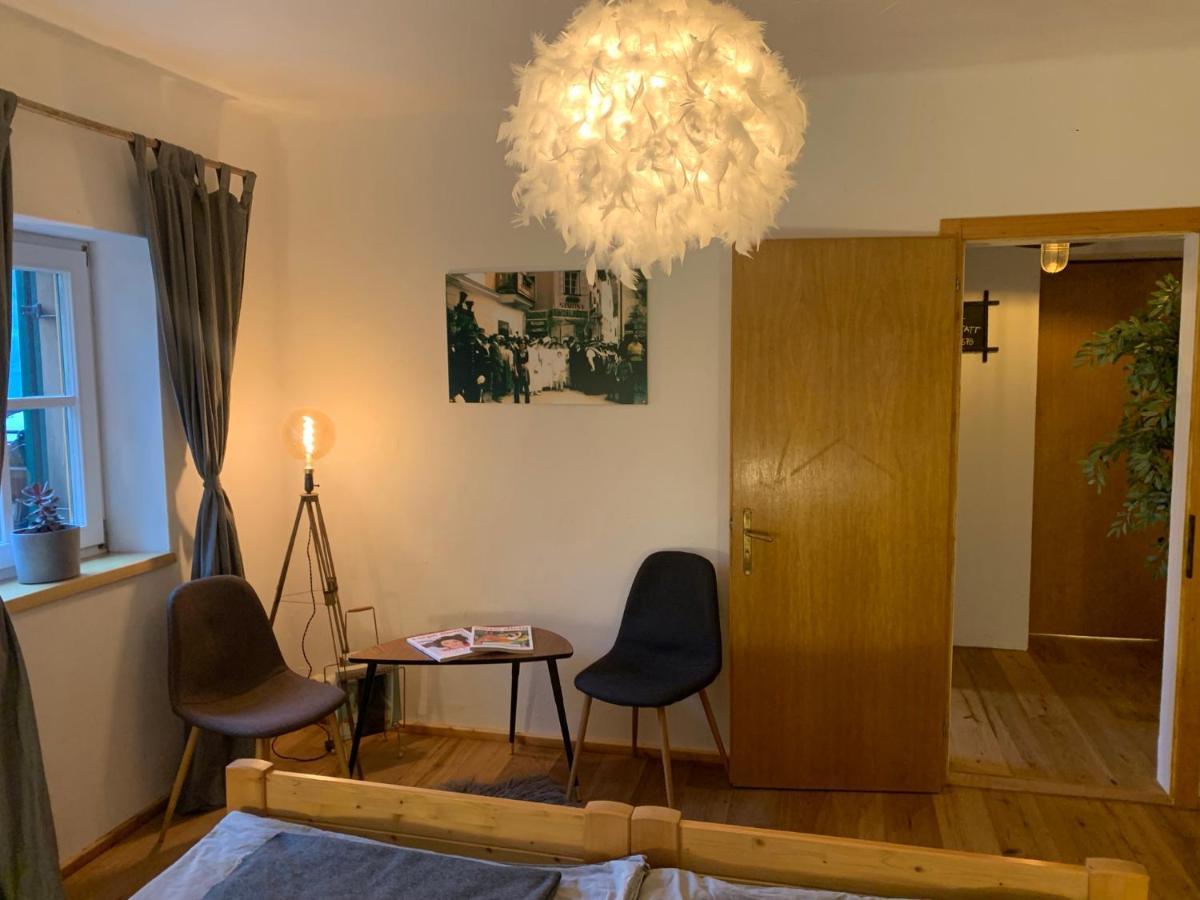 Apartment Pinkdeer